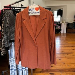 Laser lightweight just got dry. Cleaned cute with jeans tank top.